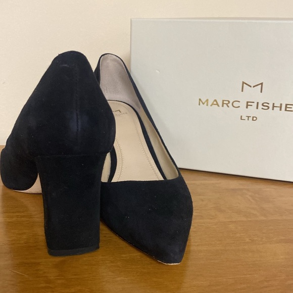Marc Fisher LTD miZALA Black Suede Pumps - Picture 4 of 8
